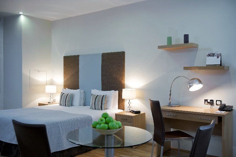 Fraser Suites Queens Gate Londra Camera foto